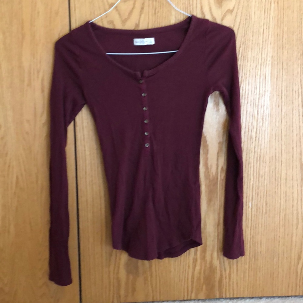 Abercrombie and Fitch Maroon Ribbed Shirt